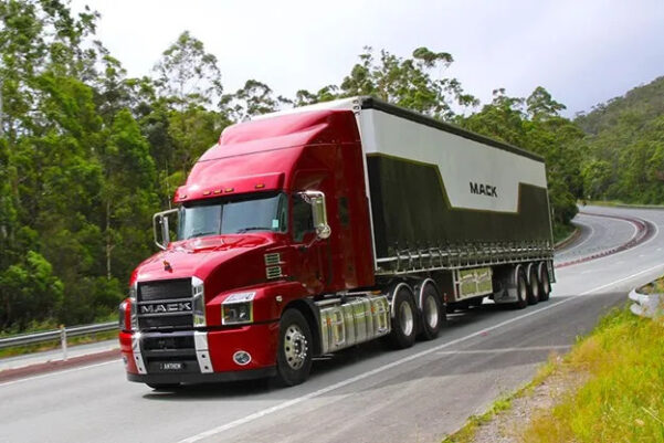 Mack Anthem 2000Hp High Power v1.55